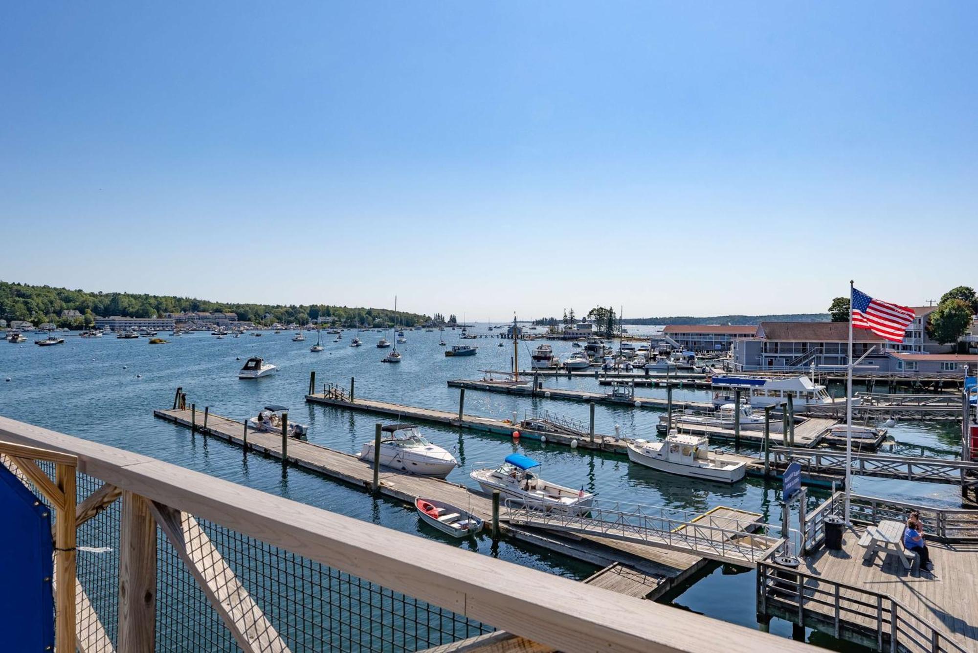 Fisherman'S Wharf Inn Boothbay Harbor Extérieur photo