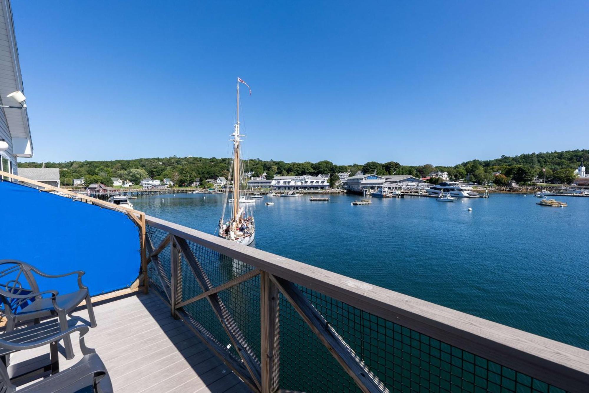 Fisherman'S Wharf Inn Boothbay Harbor Extérieur photo